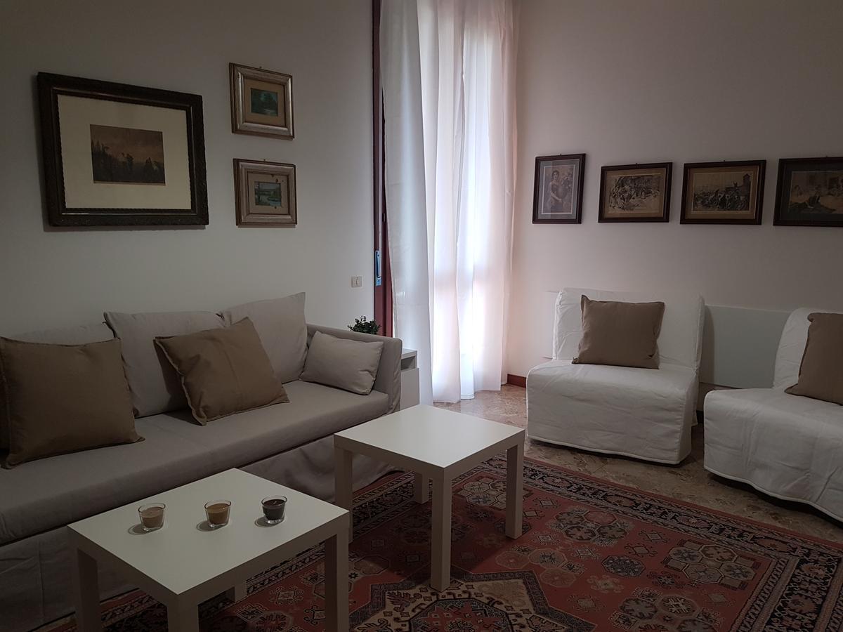 Appartamento Ai Pini con posto auto Lecco Esterno foto